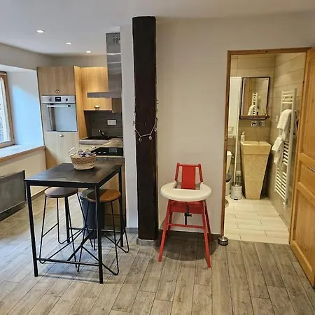Les 3 Petits Coeurs Apartment